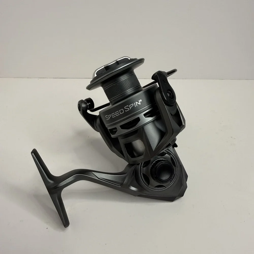 Lews Speed Spinning Reel 6. 2:1 Gear Ratio Left Hand Fishing Reel